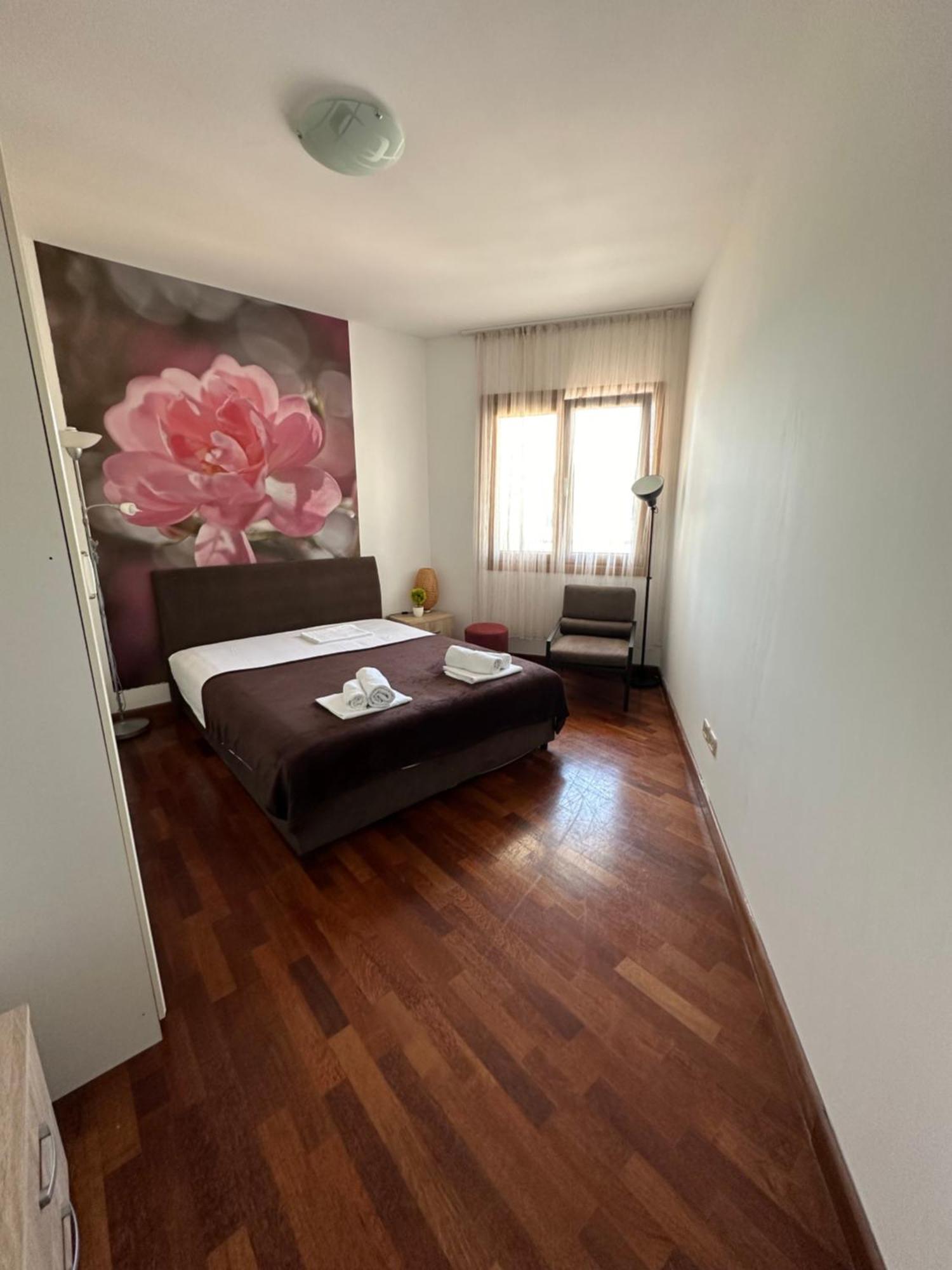 Luxury Apartments Trend Μπούντβα Εξωτερικό φωτογραφία