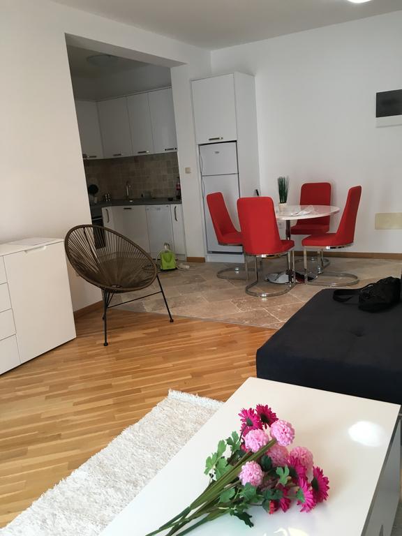 Luxury Apartments Trend Μπούντβα Εξωτερικό φωτογραφία