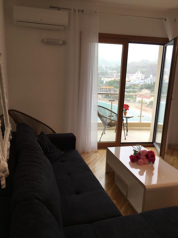 Luxury Apartments Trend Μπούντβα Εξωτερικό φωτογραφία