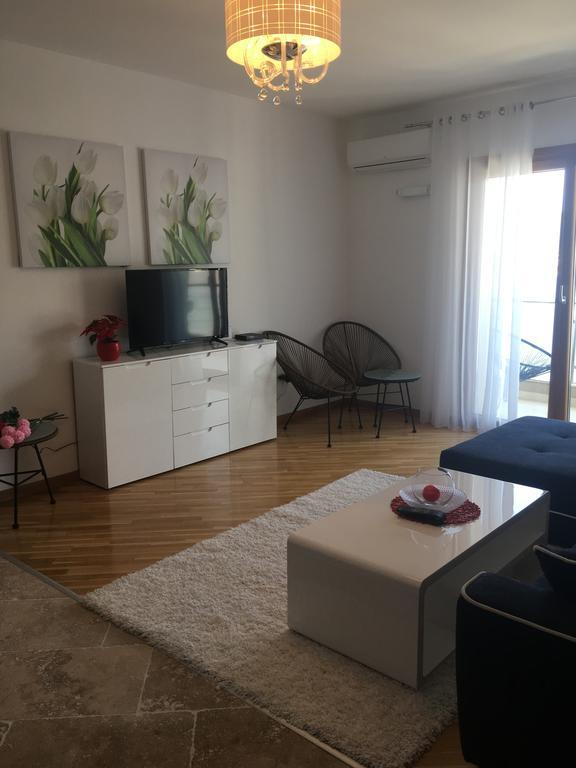 Luxury Apartments Trend Μπούντβα Εξωτερικό φωτογραφία