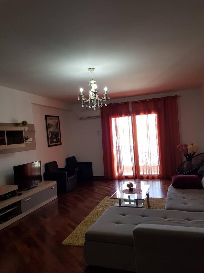 Luxury Apartments Trend Μπούντβα Εξωτερικό φωτογραφία